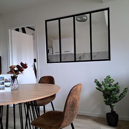 Appartement Centre Historique Avec Parking Inclus Colmar Exterior foto